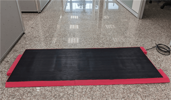 AN1200C UHF RFID 地墊型天線 RFID 追蹤人員進出