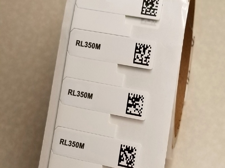 RL350M 可列印、適用於金屬材質 UHF RFID 標籤