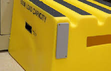 RA800 UHF RFID Tag 應用於追蹤管控箱體