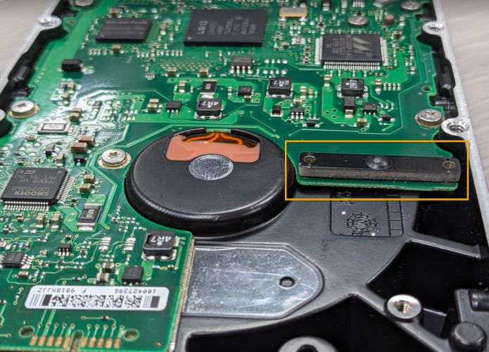 RP310M 小尺寸 適用金屬材質 UHF RFID 標籤